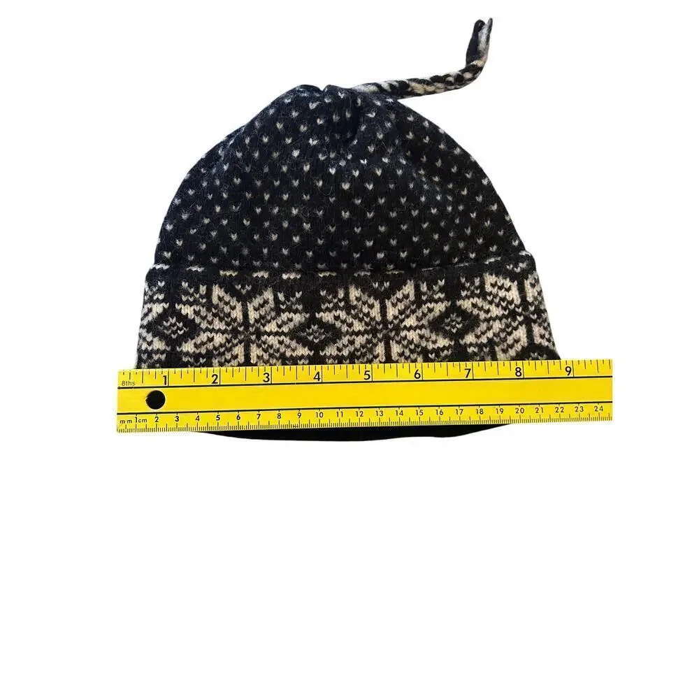 Stowe Woolens 100% Wool Snowflake Pattern Kids Hat Hand Crafted